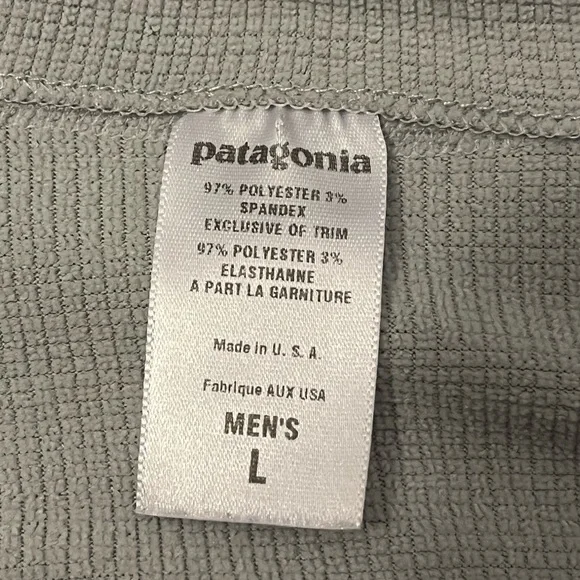 Patagonia Capilene USA Made Men's Large Gray Quarter Length Zip Adventure Hike